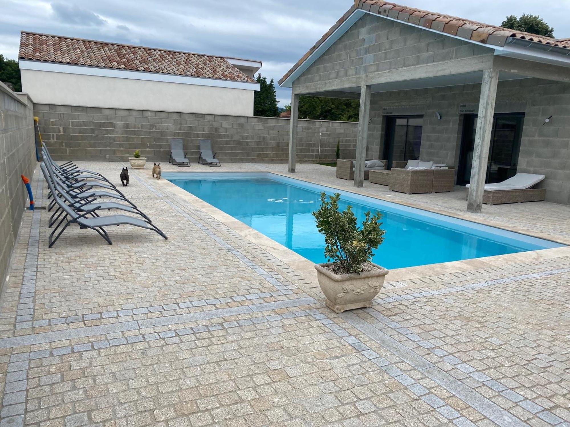 Les Chanterelles Creches-sur-Saone Exterior photo